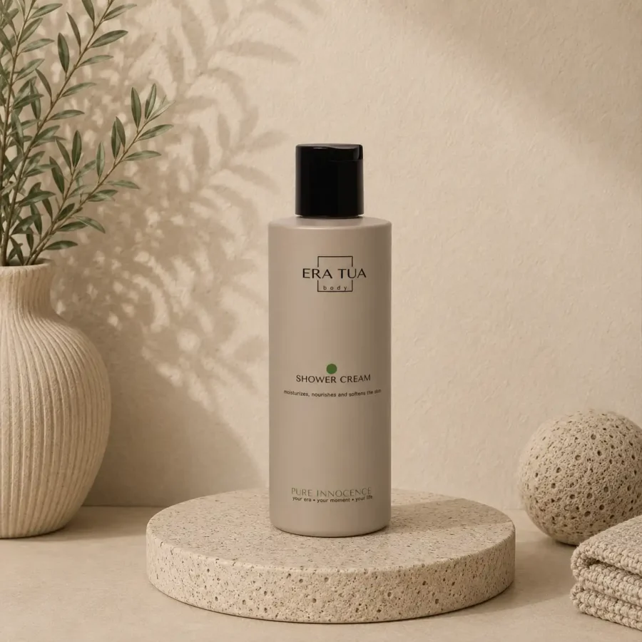 PureInnocenceShowerCream 2048x2048 1 900x900